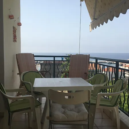 νέα σκιώνη, χαλκιδικής Apartmán *
