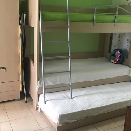 νέα σκιώνη, χαλκιδικής Apartment