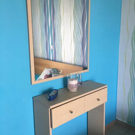 Apartment νέα σκιώνη, χαλκιδικής *